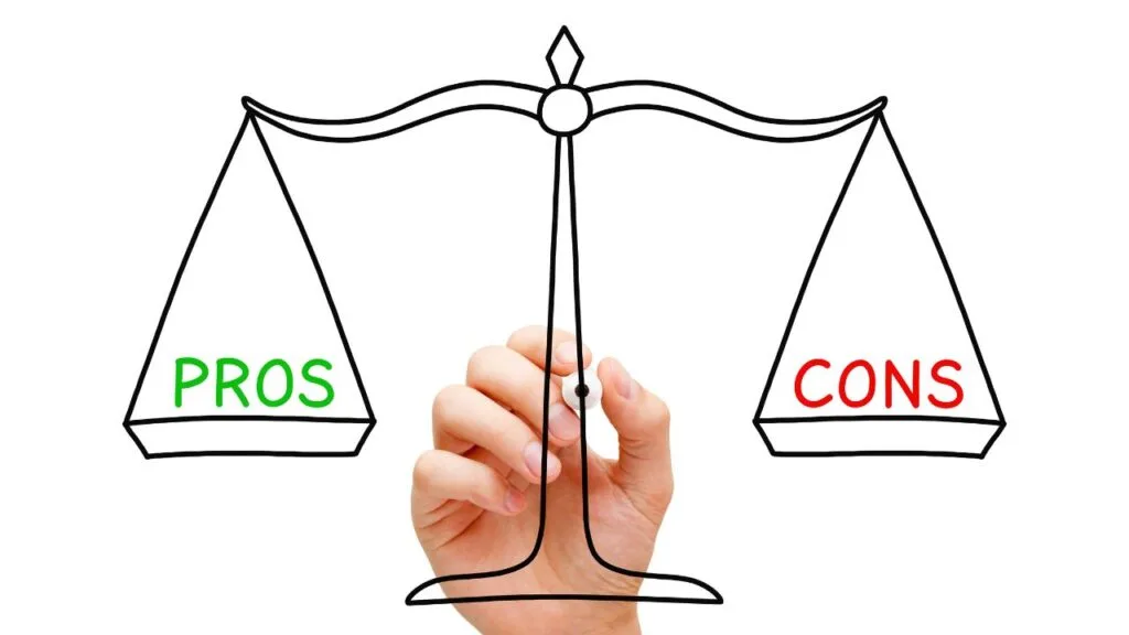 Pros and Cons of choosing Alibaba freight forwarders.