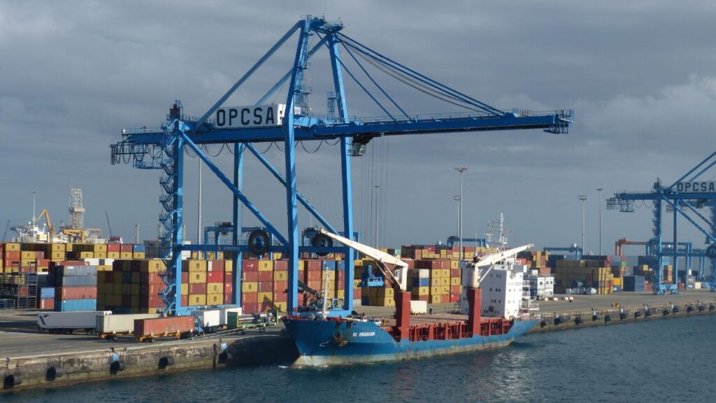 Germany port for arriving container 